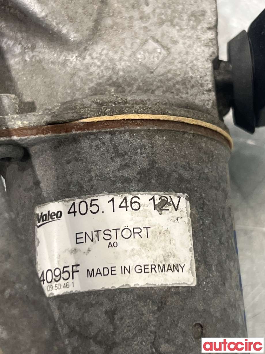 Viskermotor frontrute til VW Crafter 2011-2016 (Type I, Fase 2)  (VOLKSWAGEN|2E0955023|405146|)