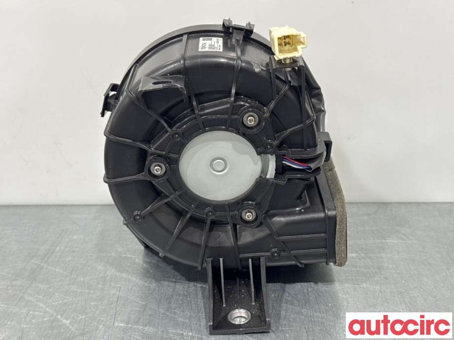 Kjølevifte til Toyota Yaris 2012-2014 (Type III, Fase 1)  (TOYOTA|G923052010||G9230-52010)