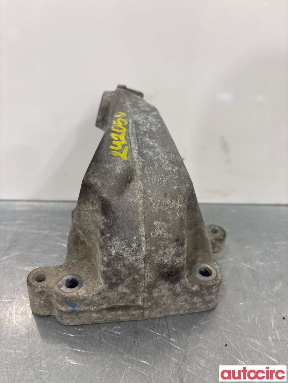 Motorfeste til Mercedes GL 2006-2012 (X164) (X164) (MERCEDES|A6422230304)