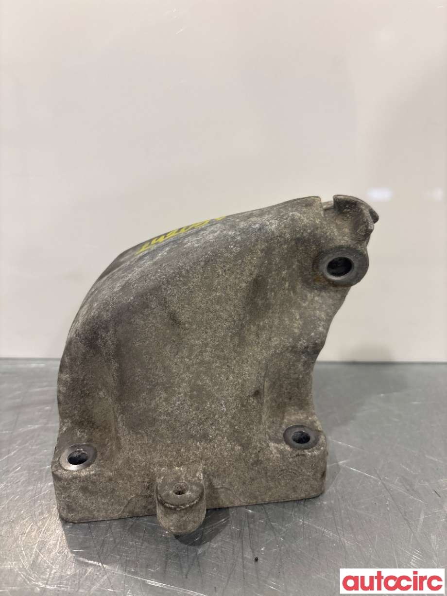 Motorfeste til Mercedes GL 2006-2012 (X164) (X164) (MERCEDES|A6422230304)