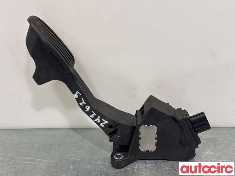Pedal gass til Toyota Yaris 2012-2014 (Type III, Fase 1)  (TOYOTA|781100D160||78110-0D160)