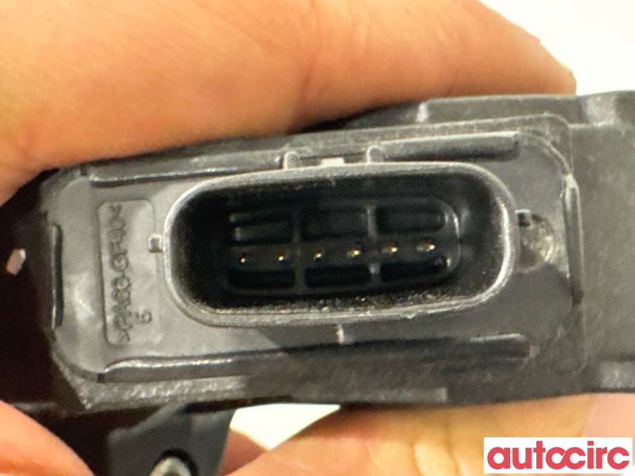 Pedal gass til Toyota Yaris 2012-2014 (Type III, Fase 1)  (TOYOTA|781100D160||78110-0D160)