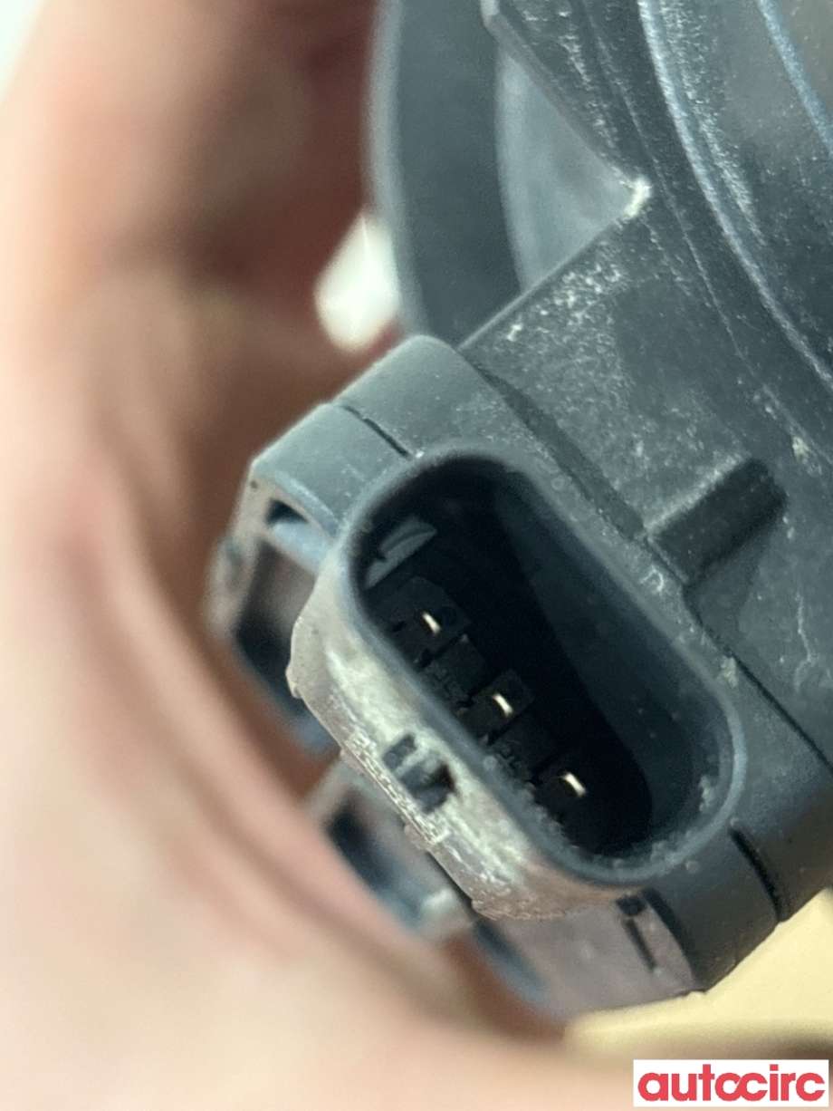 Luftmengde/luftmassemåler til VW Caddy 2020-->> (Type IV) (VOLKSWAGEN|05L906461B|)