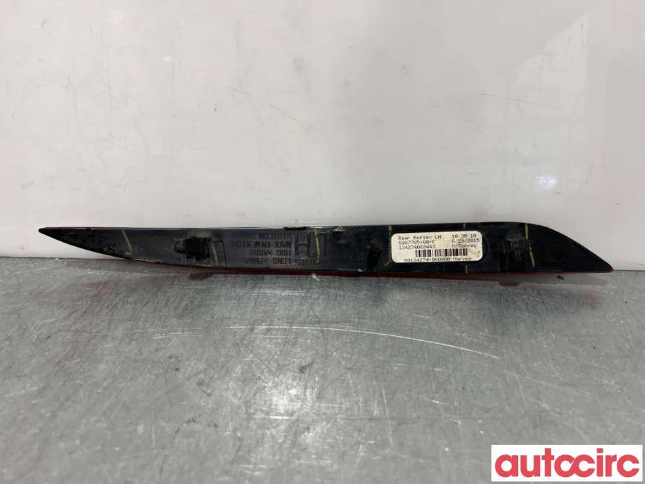 Refleksplate til Tesla Model S 2013-2016 (Fase 1)  (TESLA|6007705-00-D||6007705-00-C)