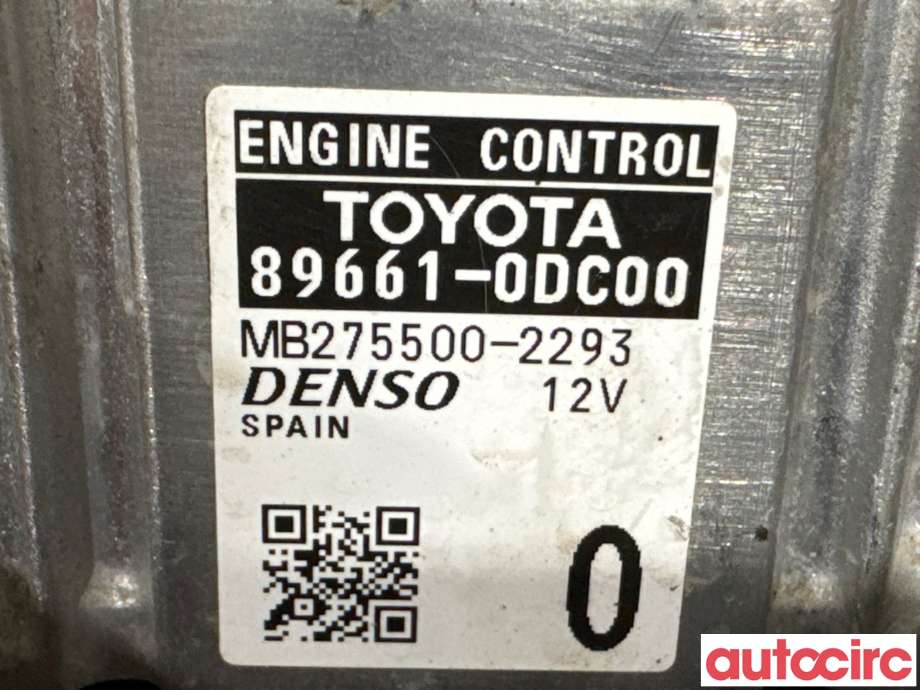Styreenhet motor til Toyota Yaris 2012-2014 (Type III, Fase 1)  (TOYOTA|896610DC00|MB275500-2293|89661-0DC00)