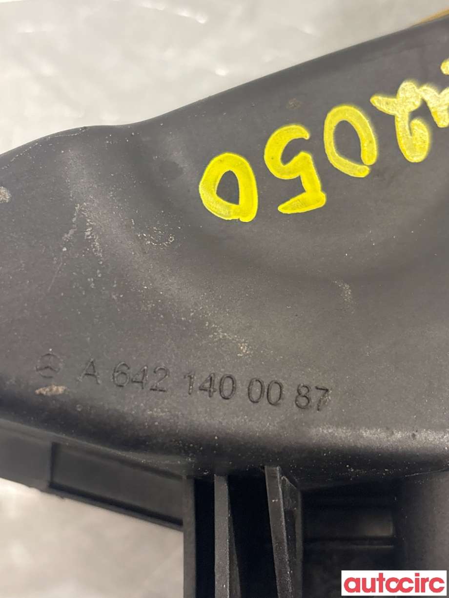 Luftslange innsug til Mercedes GL 2006-2012 (X164) (X164) (MERCEDES|A6421400087)