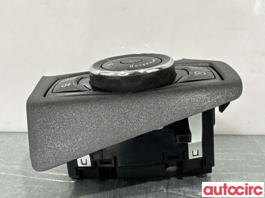 Bryter lys til Ford Focus 2011-2014 (Type III, Fase 1) (FORD|2048039||BM5T13A024AC)