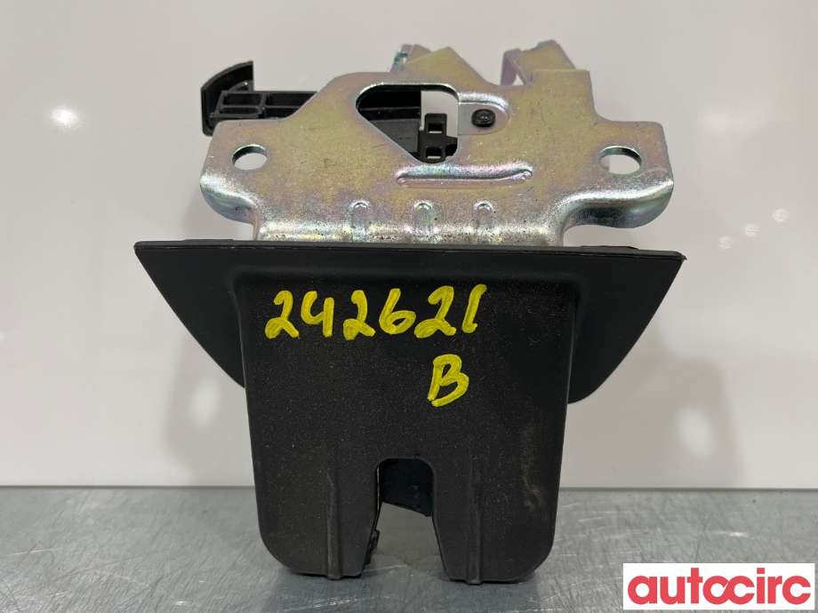 Baklukelås til Audi A4 2015-2019 (Type V, Fase 1) (B9) (B9) (AUDI|8W9827505C|)