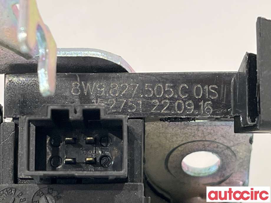Baklukelås til Audi A4 2015-2019 (Type V, Fase 1) (B9) (B9) (AUDI|8W9827505C|)