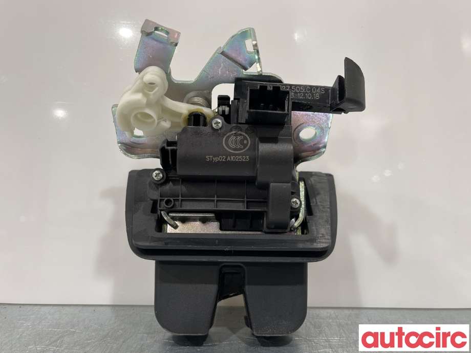 Baklukelås til Audi A4, 2020-->> (Type V, Fase 2) (B9) (B9) (AUDI|8W9827505C)