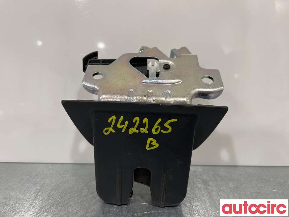 Baklukelås til Audi A4 2020-->> (Type V, Fase 2) (B9) (B9) (AUDI|8W9827505C|)