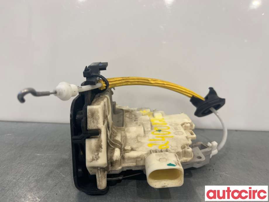 Låsekasse høyre foran til Audi A3 2003-2008 (Type II, Fase 1)  (AUDI|4F1837016|)