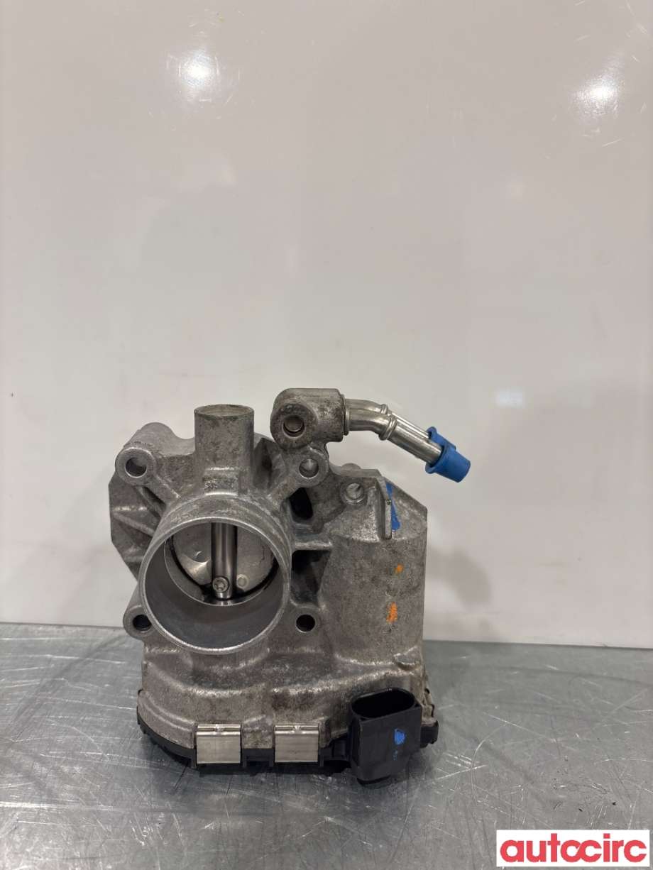 Spjeldhus til Toyota Aygo 2005-2014 (Type I) (TOYOTA|220300Q020|)