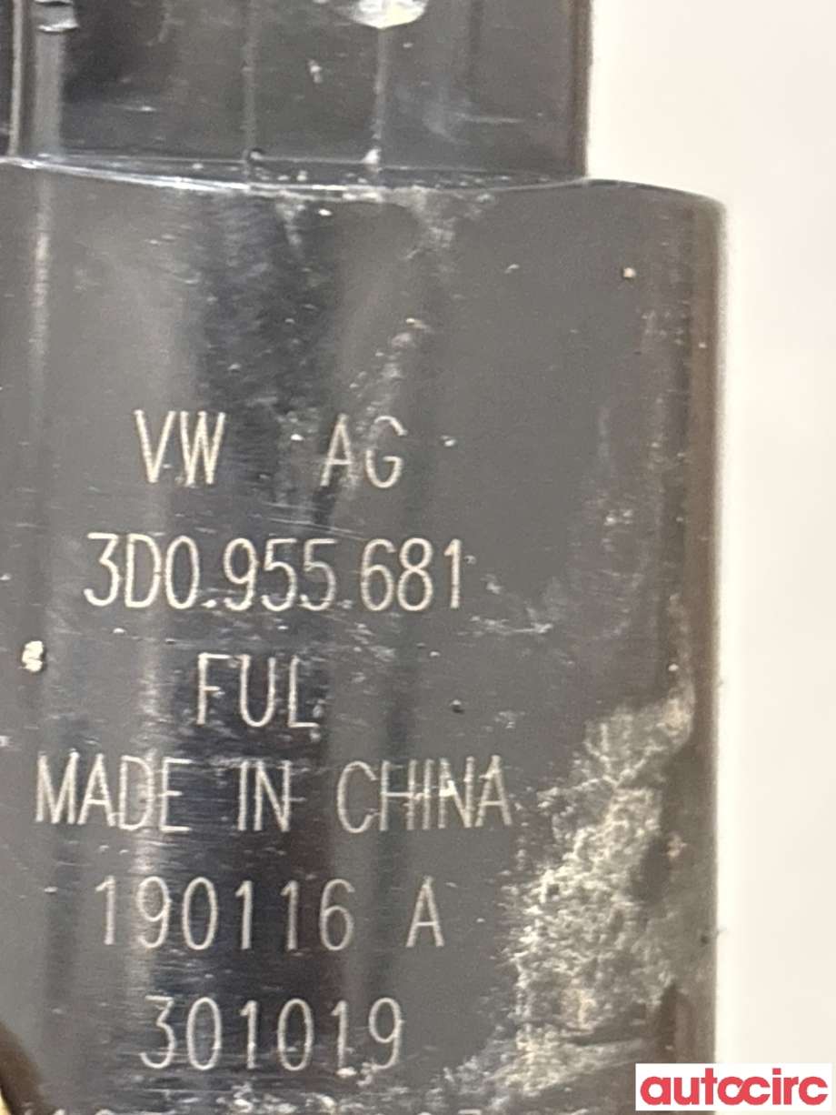 Spylerpumpe til VW Passat 2015-2019 (Fase 1) (B8) (B8) (VOLKSWAGEN|3D0955681)