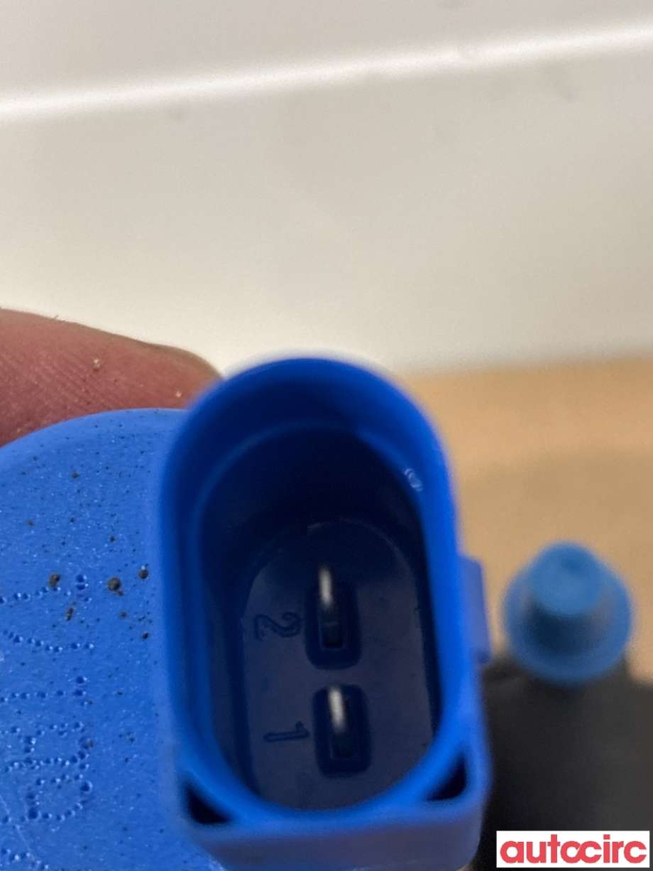 Spylerpumpe til Ford C-Max 2015-2019 (Type II, Fase 2)  (FORD|1686506|AV61-13K082-AA)