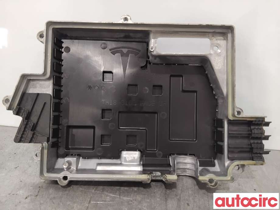 Diverse deler til Tesla Model 3 2018-2023 (Fase 1) (TESLA|1455761-00-B|)