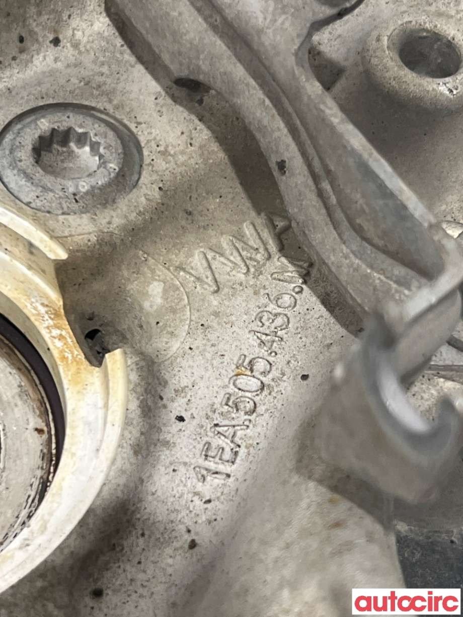 Hjulspindel høyre foran til VW ID.3 2020-->>  (VOLKSWAGEN|1EA505434N||1EA505436M)