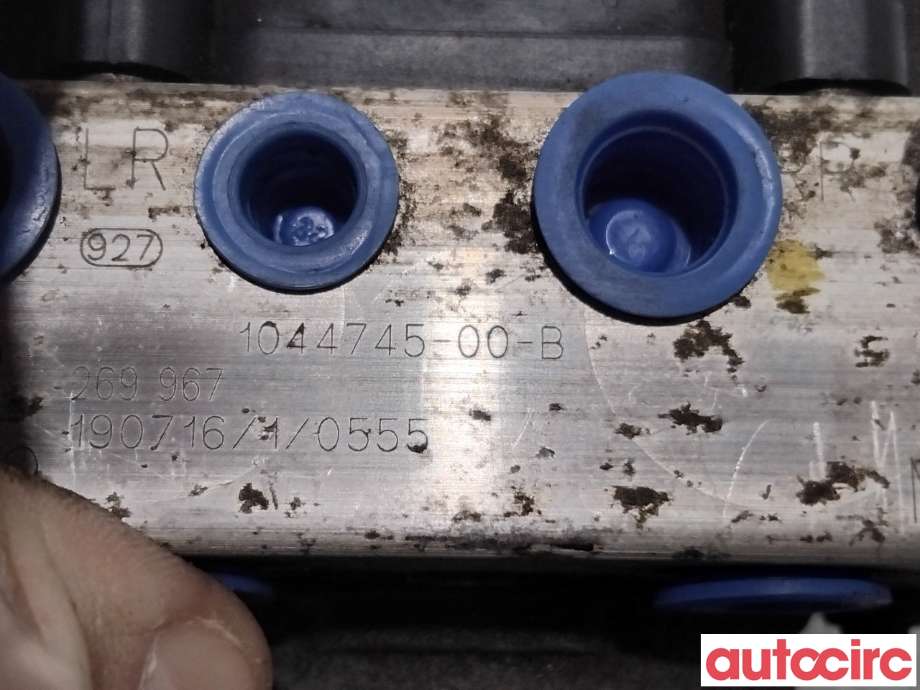 ABS sentral til Tesla Model 3 2018-2023 (Fase 1)  (TESLA|1044746-00-A|0265257793|1044745-00-B)