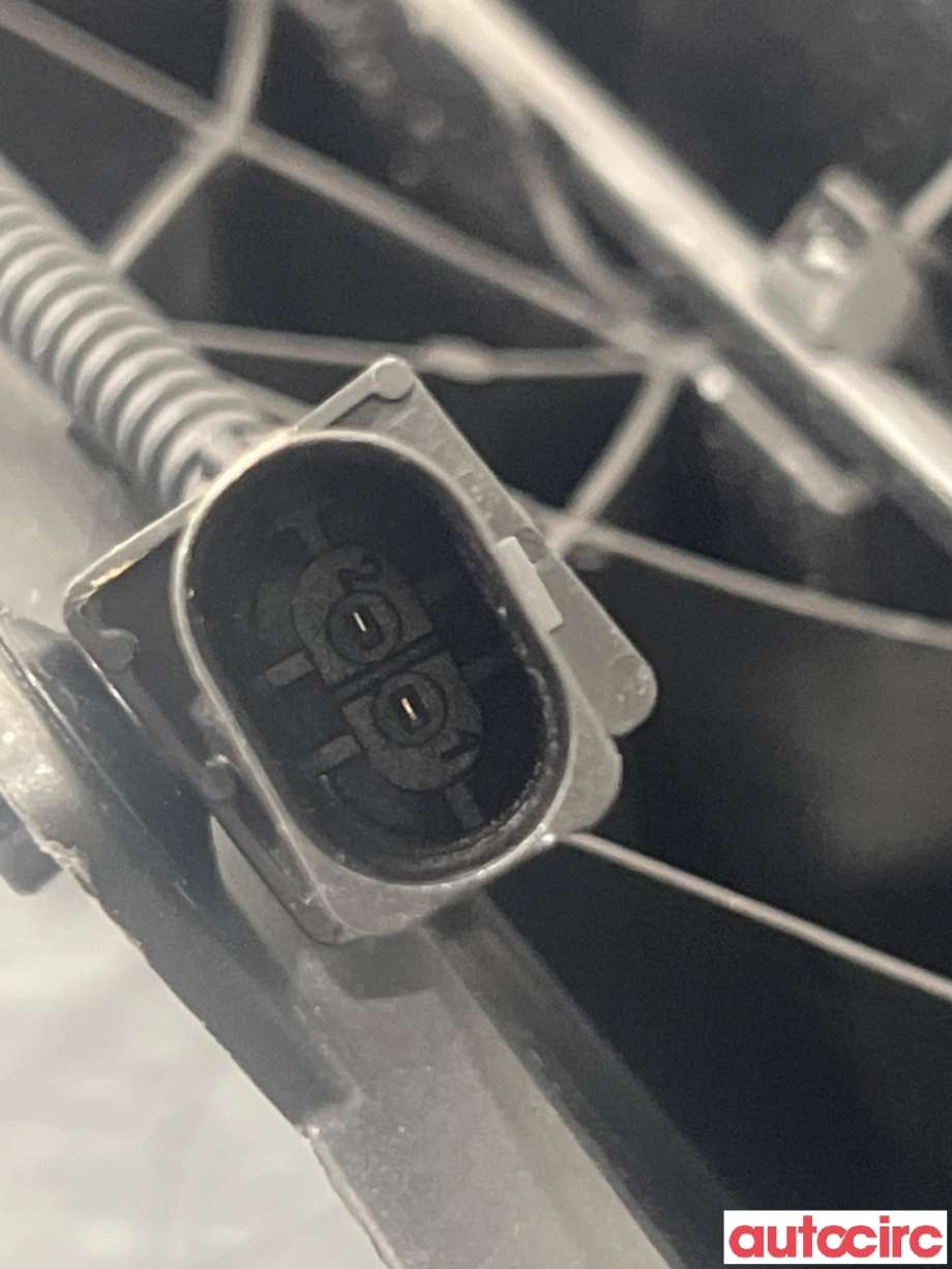Frontplate øvre til VW ID.3 2020-->>  (VOLKSWAGEN|10A805563E|)