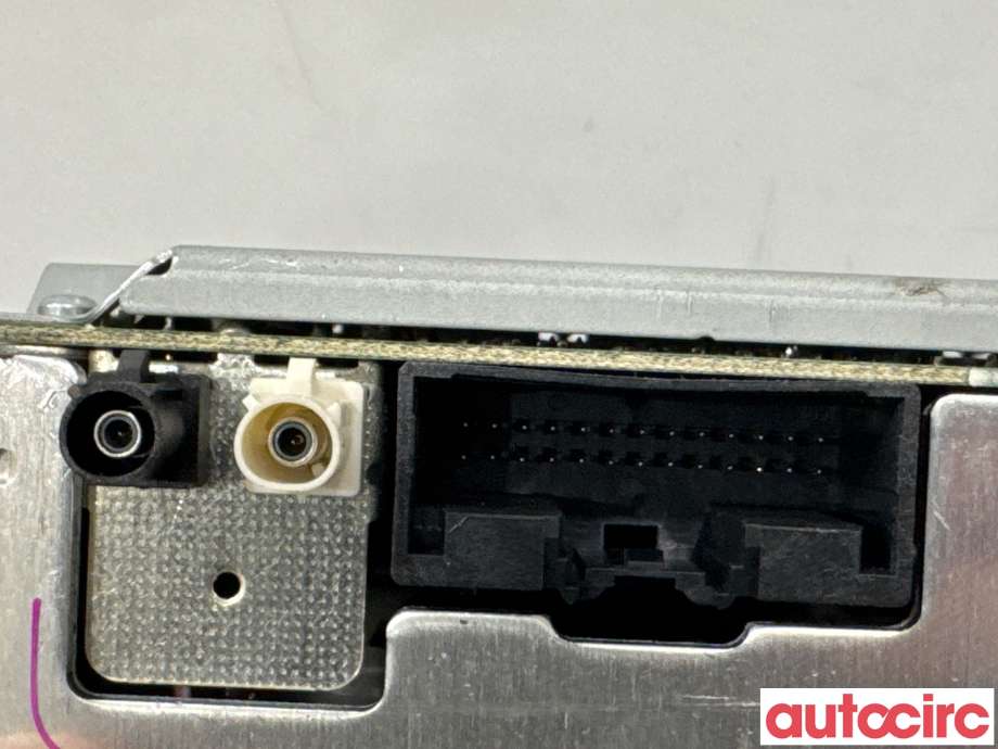 Bilstereo navigasjon til Ford Focus 2011-2014 (Type III, Fase 1)  (FORD|2277319||BM5T-18C815-GF)