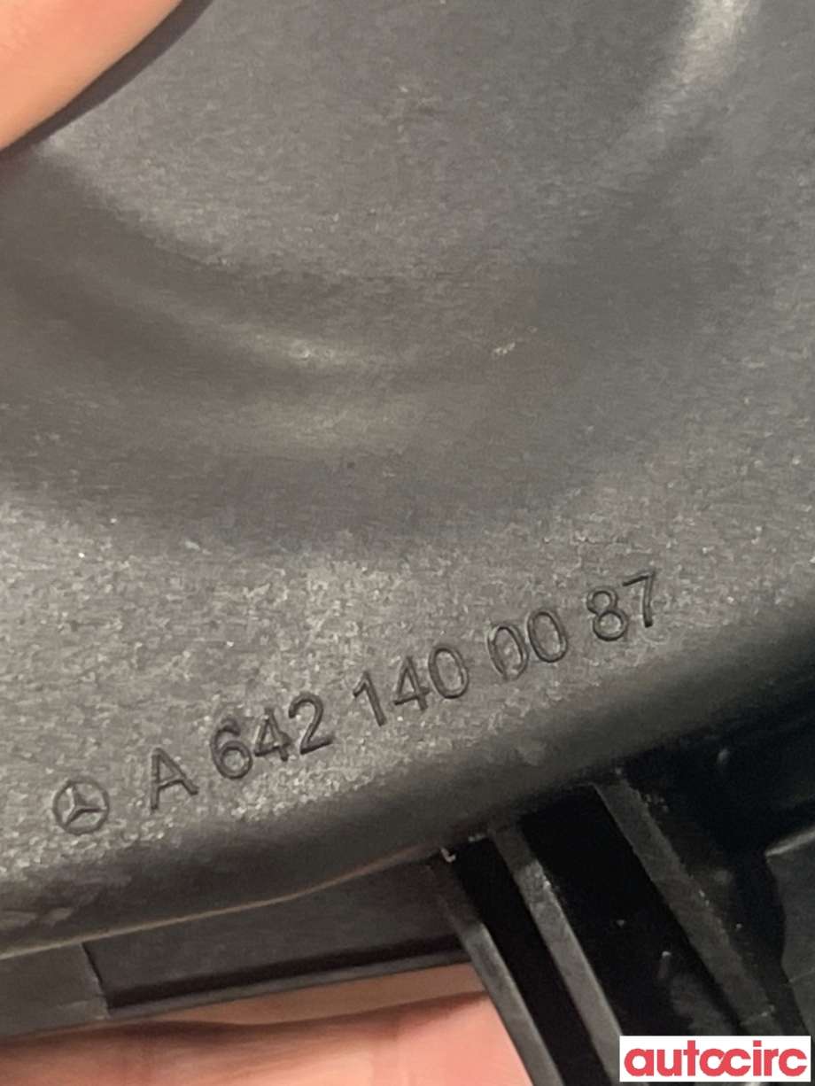 Luftslange innsug til Mercedes ML 2011-2015 (Fase 1) (W166) (W166) (MERCEDES|A6421400087|)