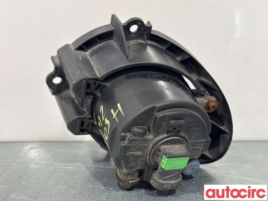 Tåkelykt høyre foran til Toyota Avensis 2009-2015 (Type III, Fase 1)  (TOYOTA|812100D042||81210-0D042)