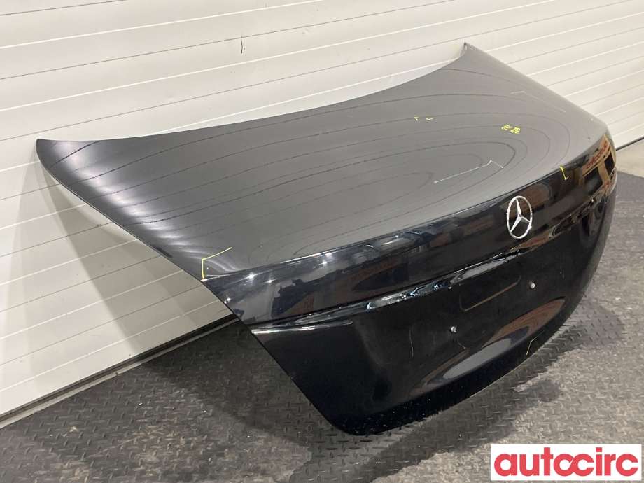 Bakluke sedan til Mercedes E-Klasse 2016-2023 (W213) (W213) (MERCEDES|A2137503400)