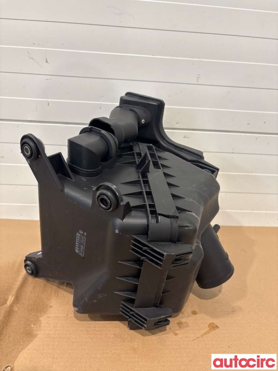 Luftfilterboks til Mitsubishi Grandis 2004-2009  (MITSUBISHI|MN135267|)
