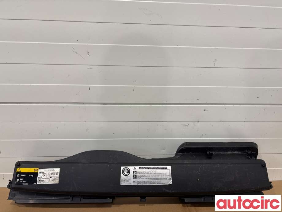 Diverse deler til VW Passat 2015-2019 (Fase 1) (B8) (B8) (VOLKSWAGEN|5Q0129254B|)