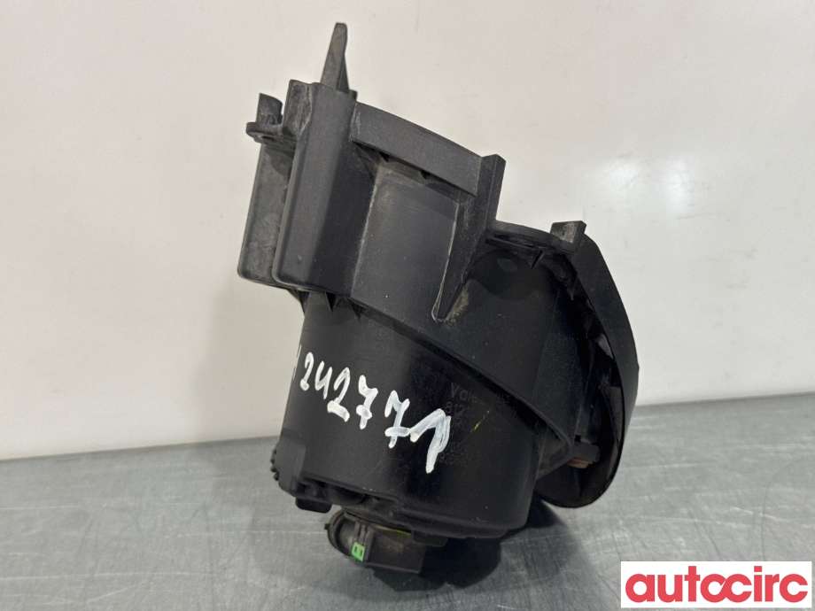 Tåkelykt høyre foran til Toyota Avensis 2009-2015 (Type III, Fase 1)  (TOYOTA|812100D041||812100D042)