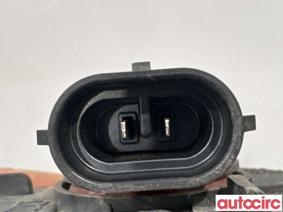 Tåkelykt høyre foran til Toyota Avensis 2009-2015 (Type III, Fase 1)  (TOYOTA|812100D041||812100D042)