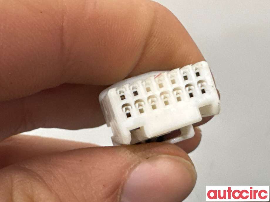 Speil høyre til Toyota Avensis 2009-2015 (Type III, Fase 1)  (TOYOTA|8790805410C0|)