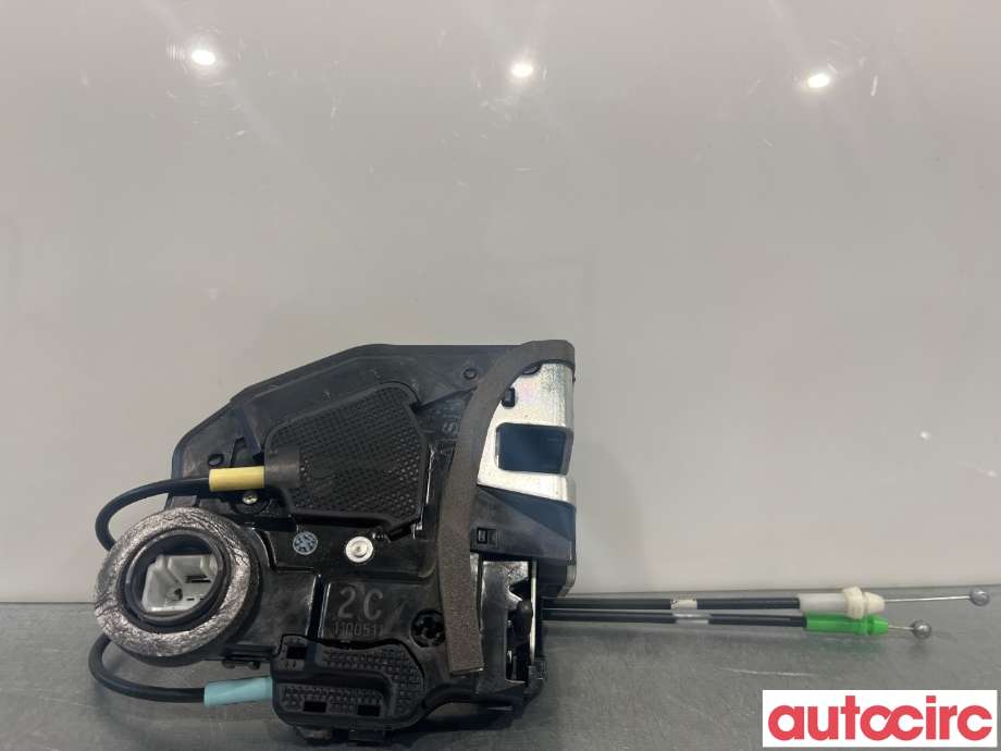 Diverse deler til BMW 3-Serie 2005-2011 (E90/E91/E92/E93) (E90/E91/E92/E93) (BMW|51227202148)