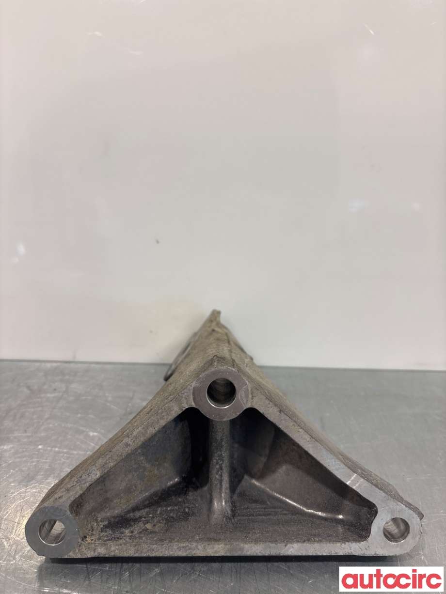 Girkassefeste til Subaru Outback, 2009-2014 (Type IV)  (SUBARU|30450AA021)