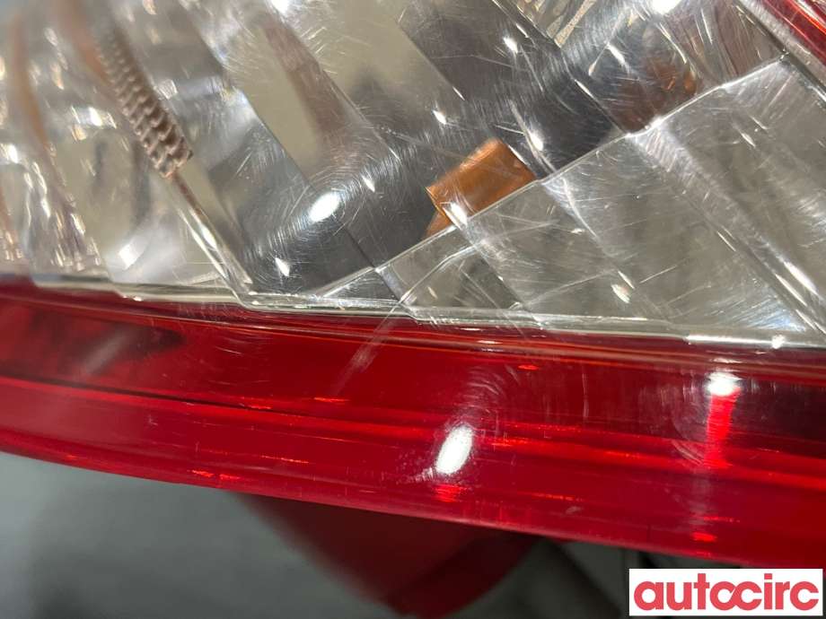 Baklykt høyre til Toyota RAV4 2006-2009 (Type III, Fase 1)  (TOYOTA|8155142091|)