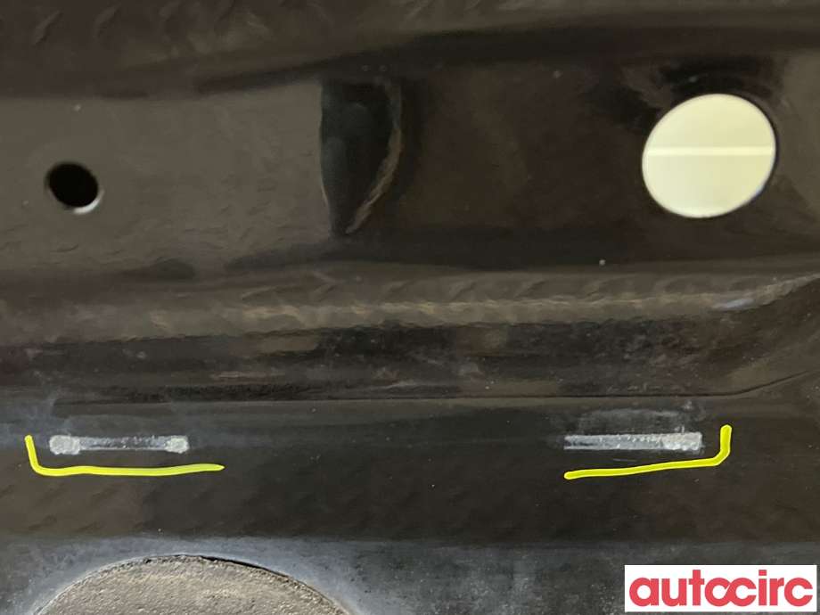 Bakluke combi til Nissan Qashqai 2014-2021 (Type II) (NISSAN|K01004EAAA|)