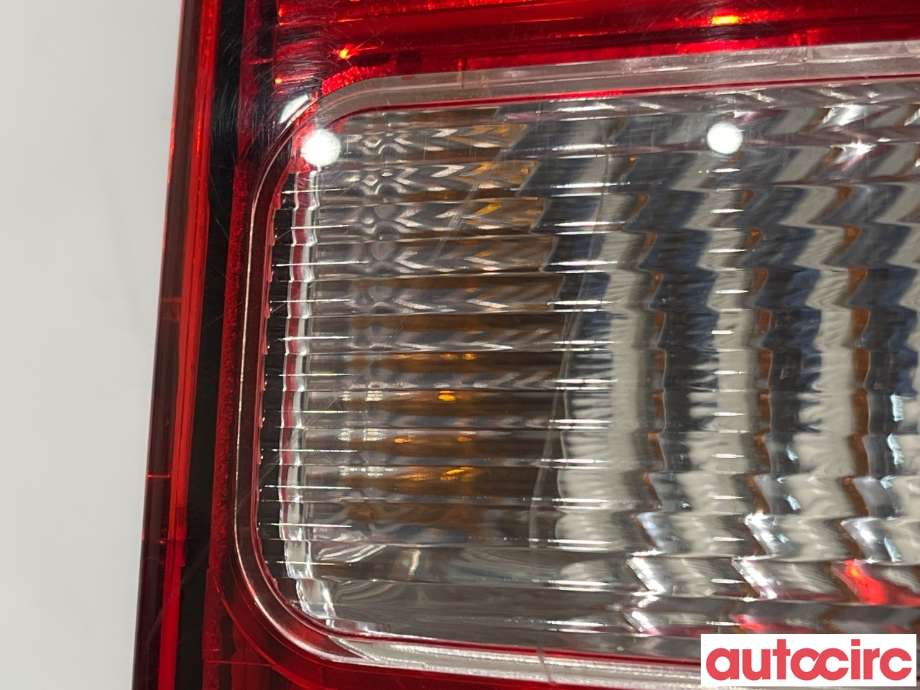Baklykt høyre til VW Caddy 2010-2015 (Type III, Fase 2)  (VOLKSWAGEN|2K5945096Q|2K5945096J|2K5945112C)