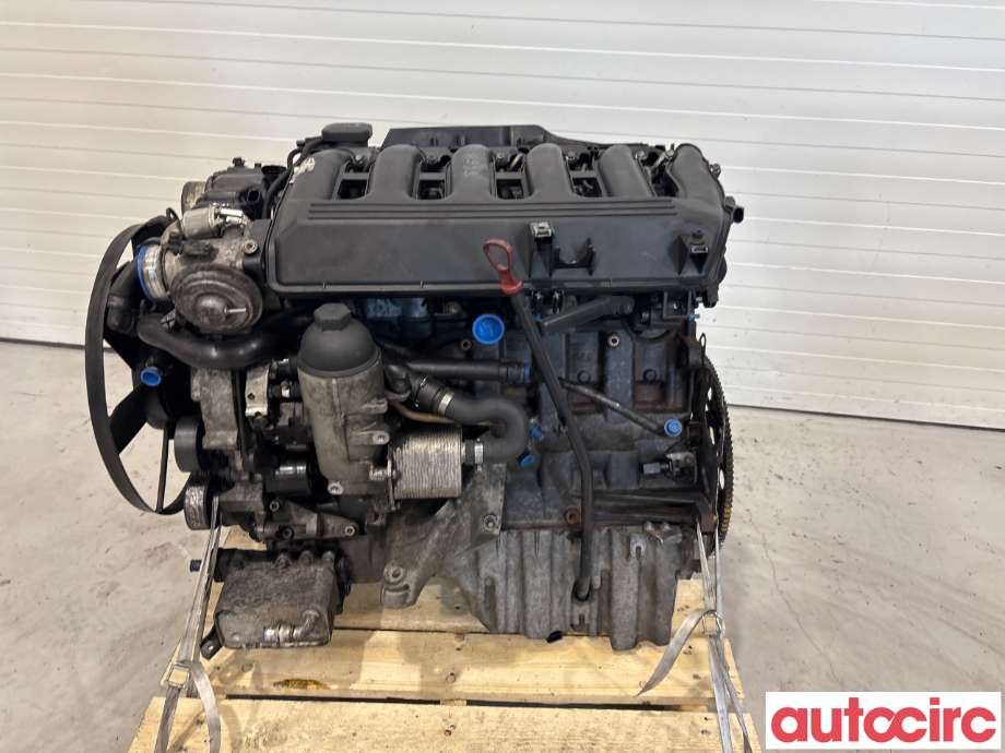 Motor diesel til BMW 7-Serie 2000-2008 (E65/E66/E67/E88) (E65/E66/E67/E88) (BMW|11000306821|M57-TUD30|)