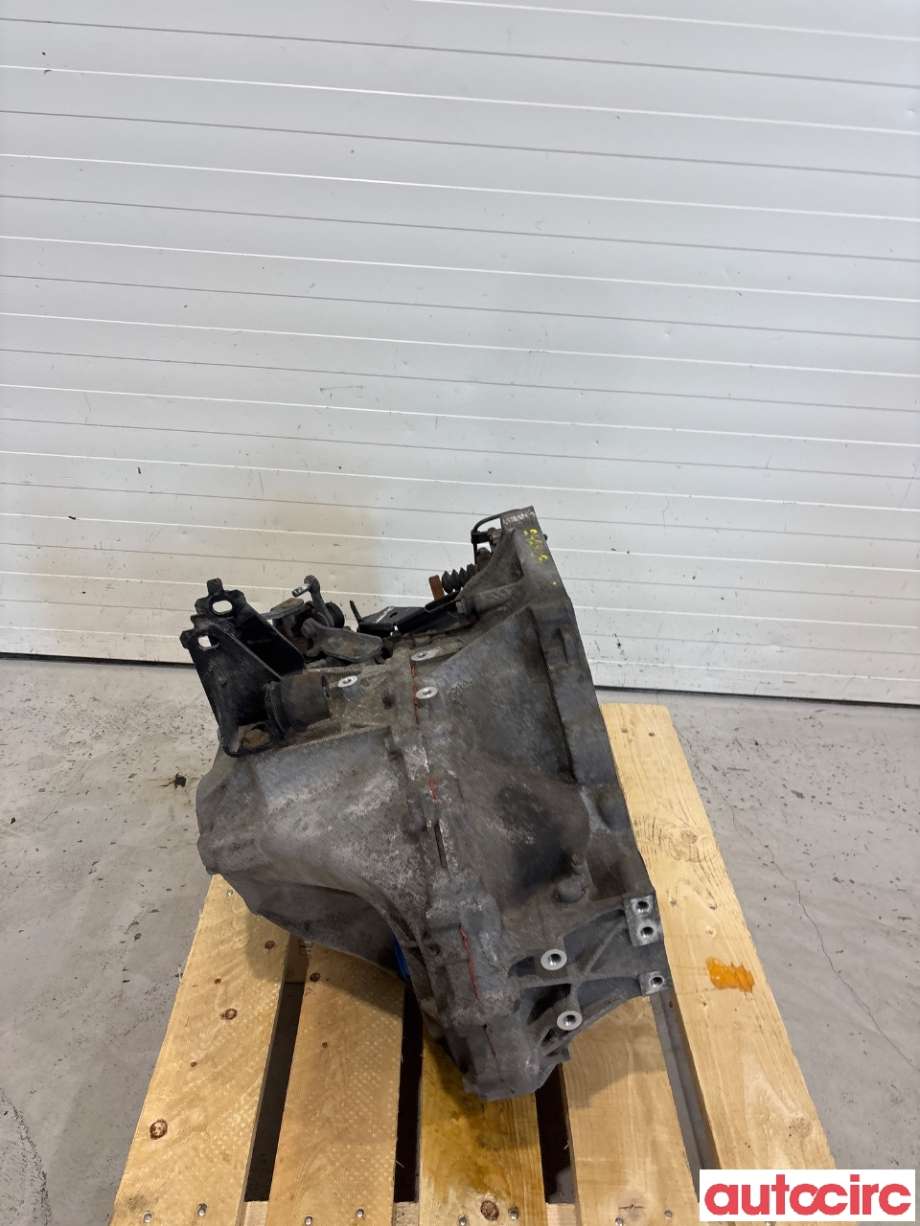 Girkasse manuell 6-trinn til Toyota Avensis 2009-2015 (Type III, Fase 1)  (TOYOTA|3030020A90|)