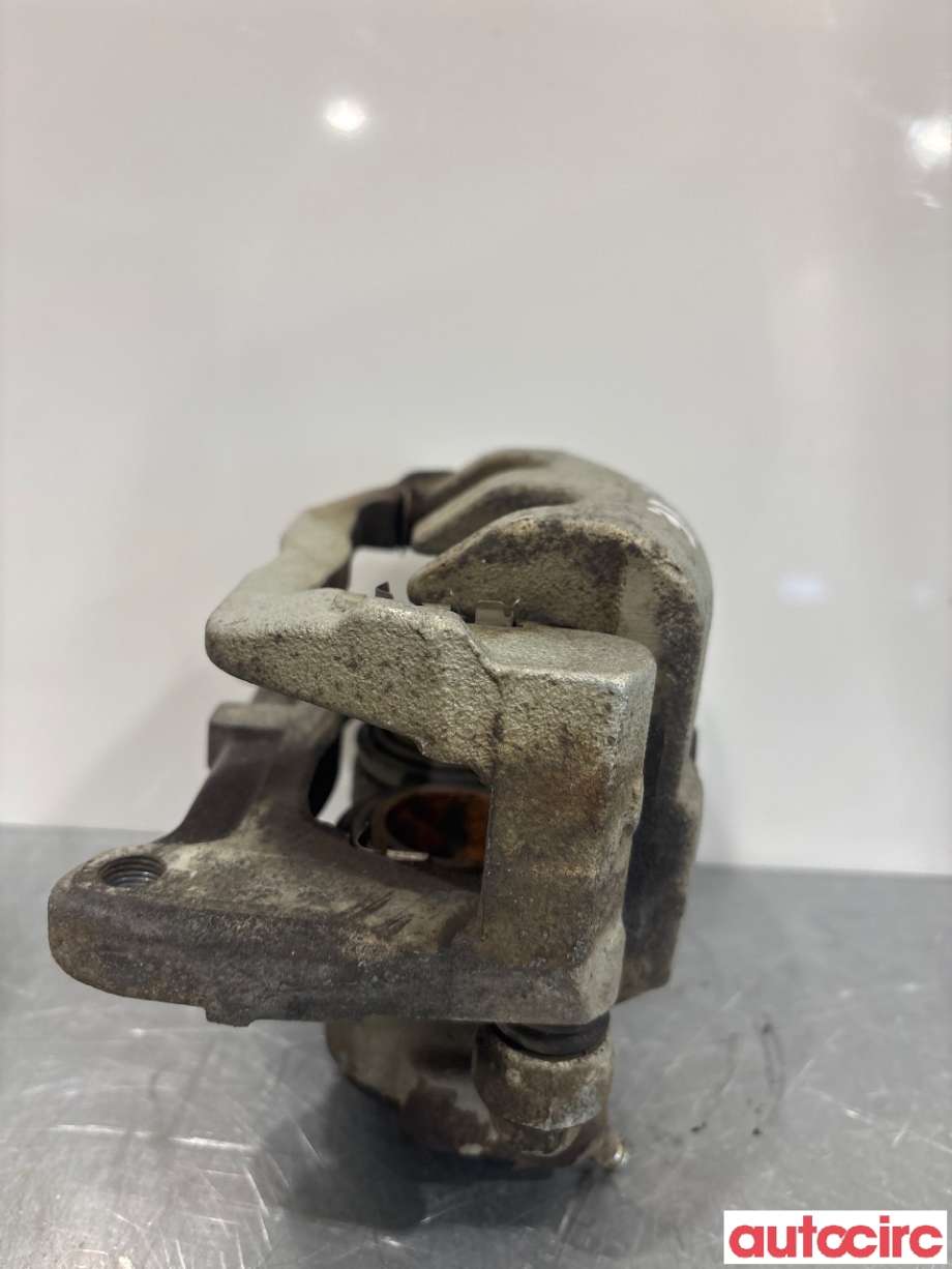 Bremsecaliper venstre foran til Mitsubishi Outlander 2015-->> (Type III, Fase 2)  (MITSUBISHI|4605B471|)