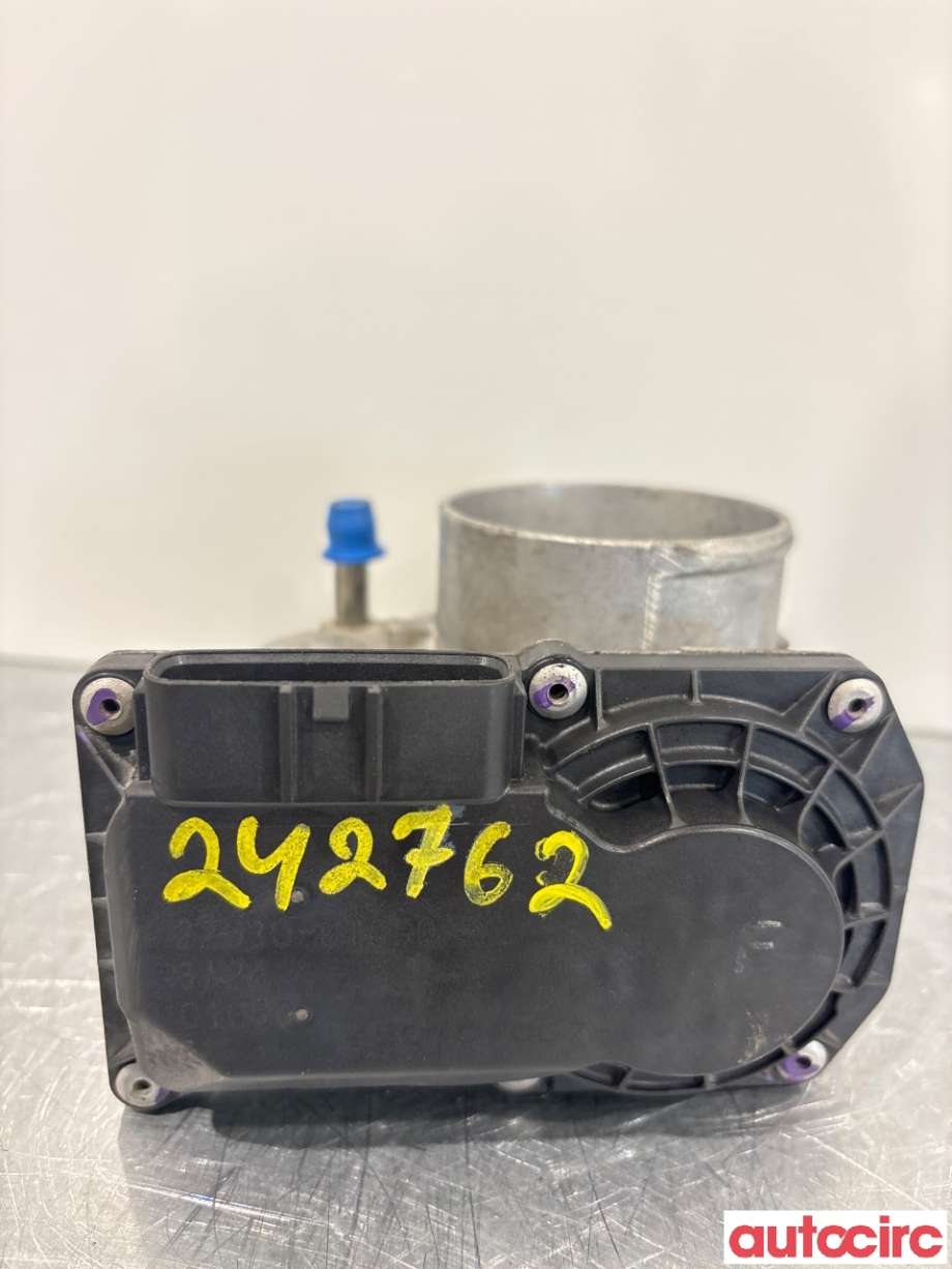Spjeldhus til Toyota Avensis 2009-2015 (Type III, Fase 1) (TOYOTA|220300T050|22030-0T050)