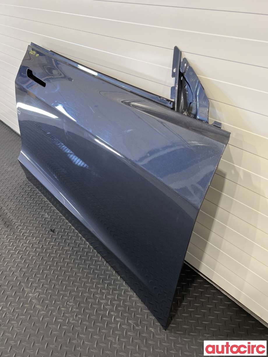 Dør høyre foran til Tesla Model 3 2018-2023 (Fase 1) (TESLA|1081420-E0-C)