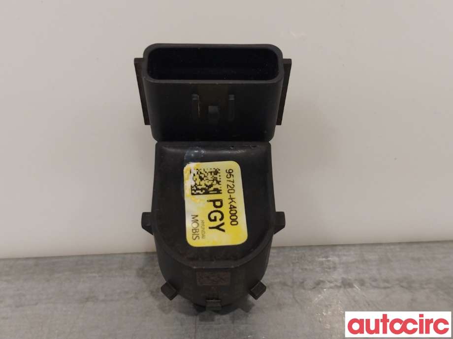 Parkeringssensor bak til Hyundai Kona 2017-2021 (Type I, Fase 1)  (HYUNDAI|95720J9000CA|95720K4000)