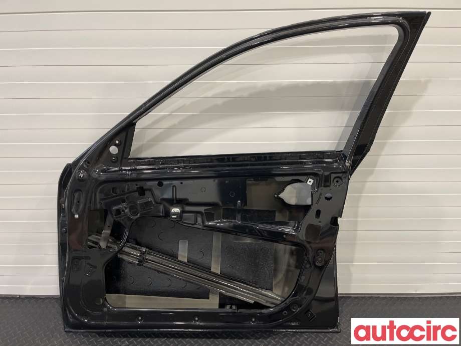 Dør høyre foran til BMW 5-Serie 2003-2010 (E60/E61) (E60/E61) (BMW|41515A2A3A6)
