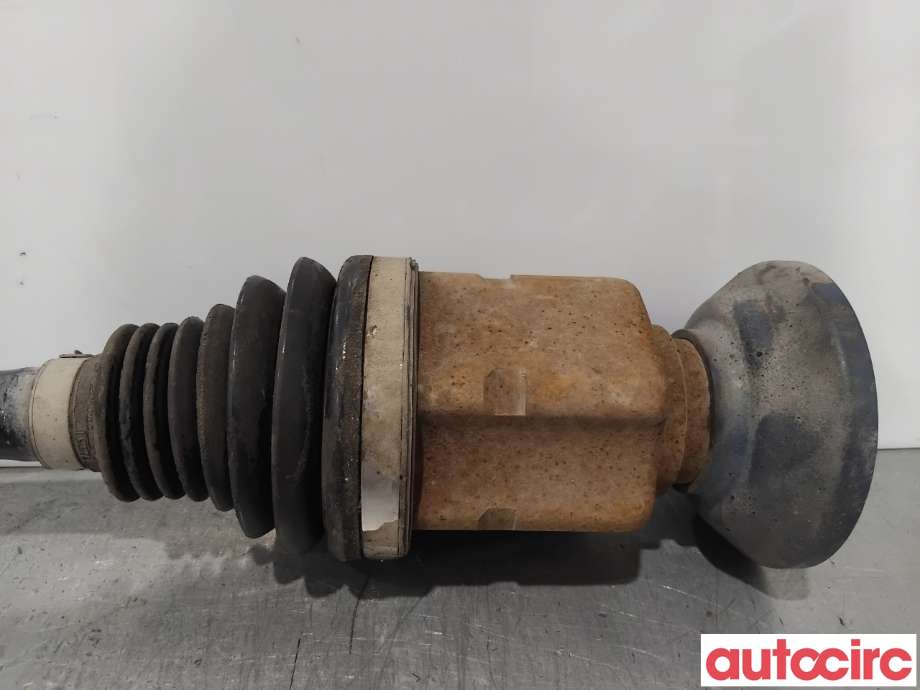 Drivaksel høyre foran til Audi Q3 2011-2014 (Type I, Fase 1)  (AUDI|5N0407766DX|5N0407766D|5WA407272R)