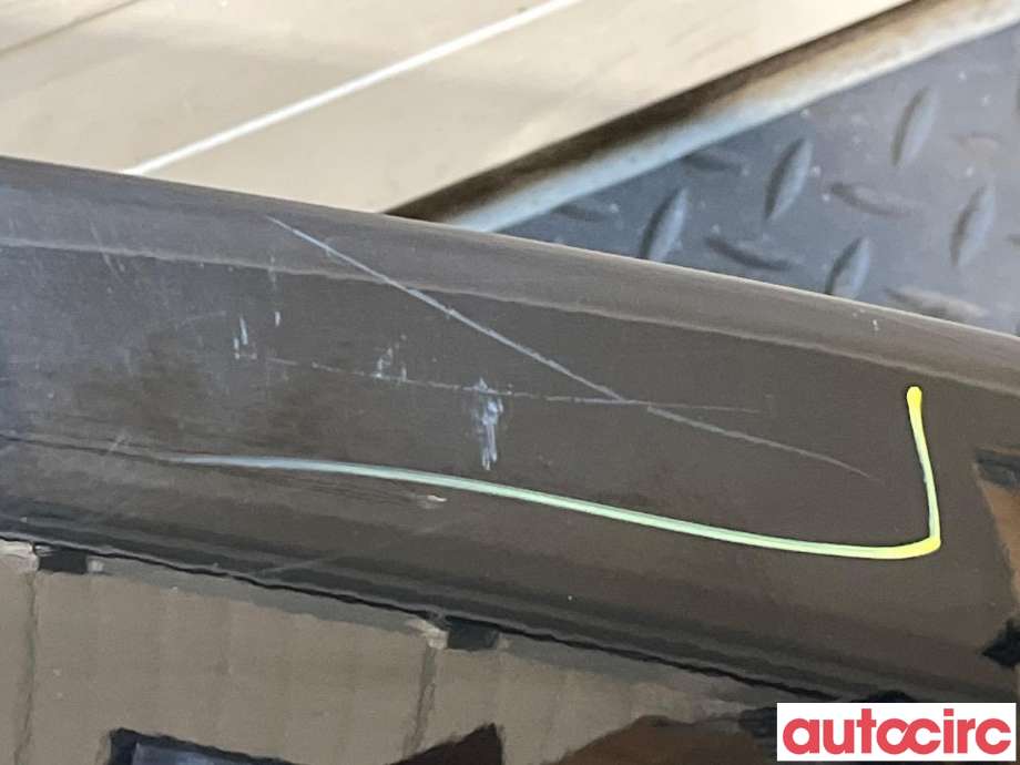 Skjerm høyre foran til Ford Mondeo 2019-->> (Type V, Fase 2) (FORD|2167042|DS73-F16005-DD)