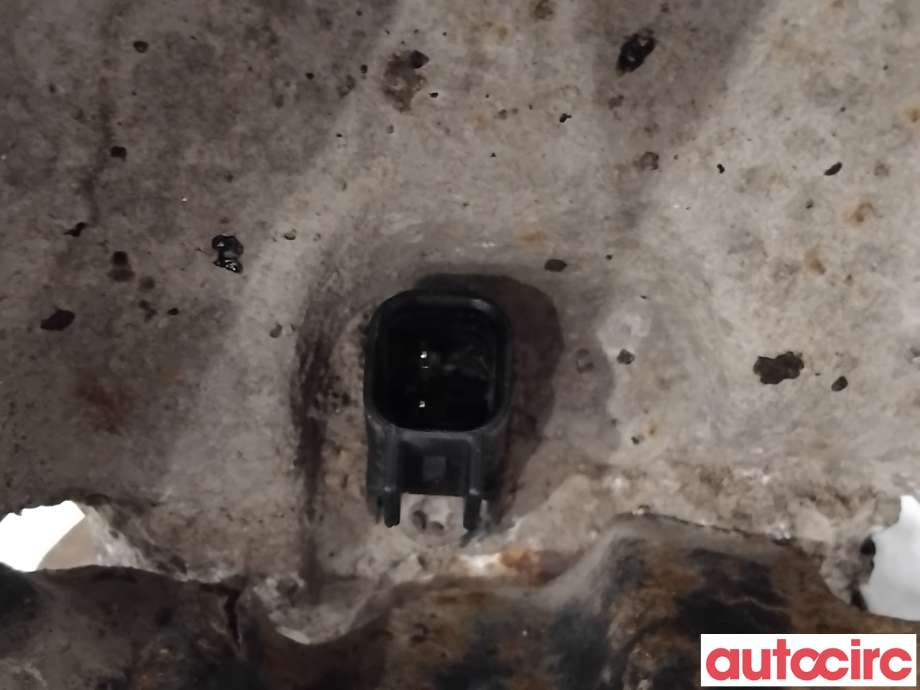Hjulspindel venstre foran til Volvo V40 2012-2019  (VOLVO|31387652|)