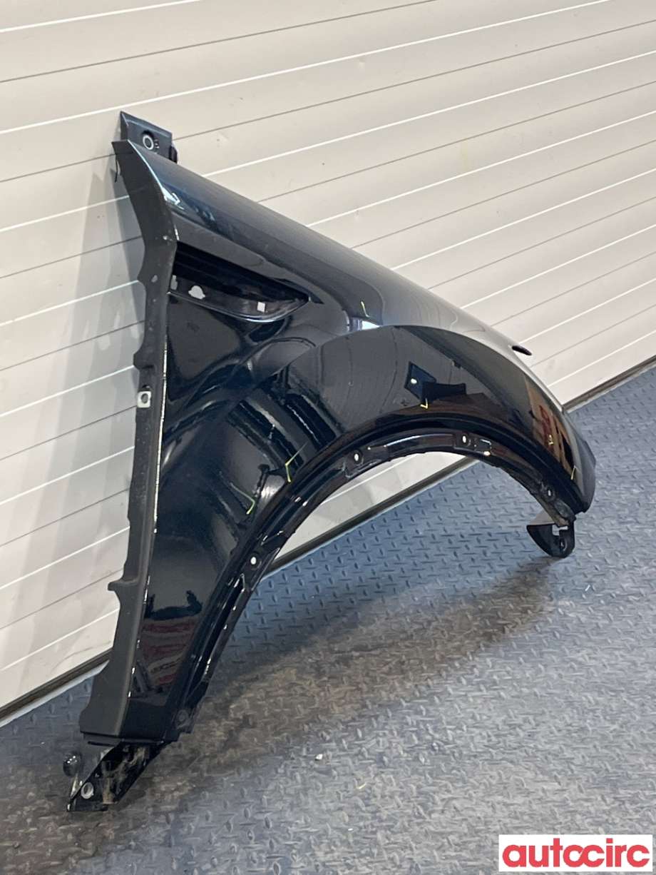 Skjerm høyre foran til Ford Kuga 2008-2012 (Type I) (FORD|1633114|8V41-16015-AHXWAA)