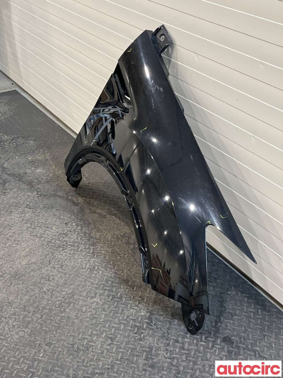Skjerm høyre foran til Ford Kuga 2008-2012 (Type I) (FORD|1633114|8V41-16015-AHXWAA)