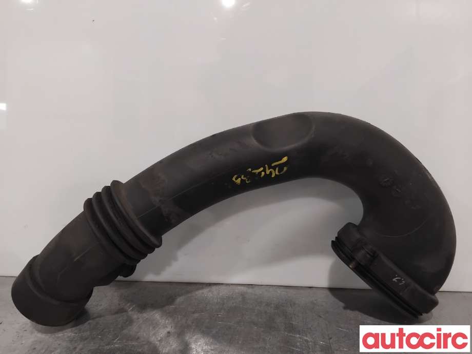 Luftslange innsug til BMW 5-Serie 1996-2003 (E39) (E39) (BMW|13717786013||7786777)